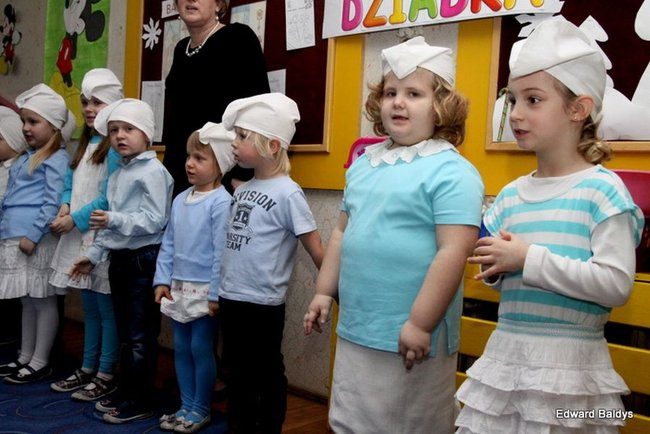 Dzień Babci i Dziadka w Przedszkolu nr 19 (zdjęcia)