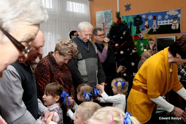 Dzień Babci i Dziadka w Przedszkolu nr 19 (zdjęcia)