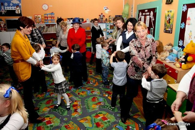 Dzień Babci i Dziadka w Przedszkolu nr 19 (zdjęcia)