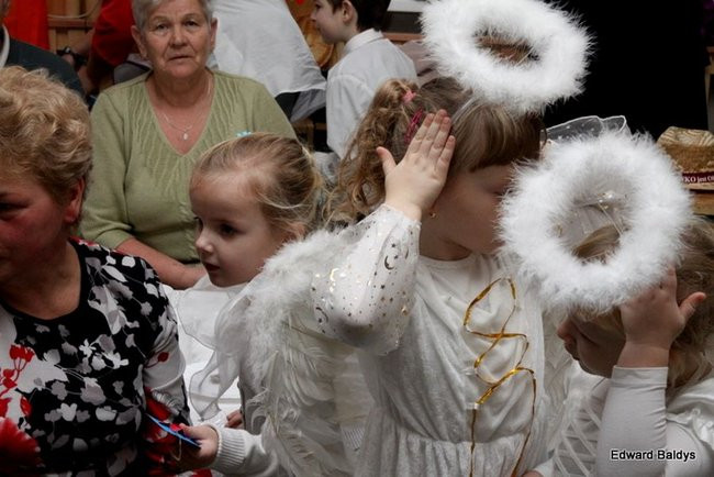 Jasełka dla babci i dziadka w Kątach (zdjęcia)