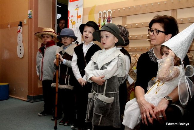 Jasełka dla babci i dziadka w Kątach (zdjęcia)