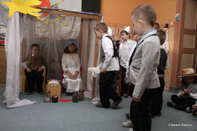 Jasełka dla babci i dziadka w Kątach (zdjęcia)