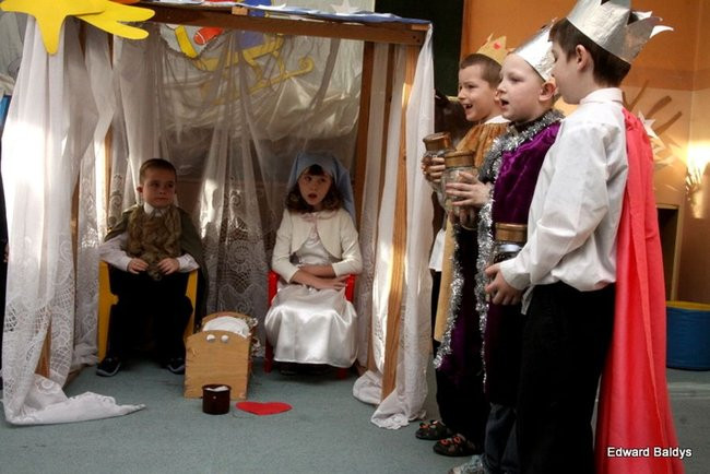 Jasełka dla babci i dziadka w Kątach (zdjęcia)