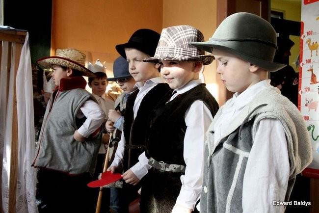 Jasełka dla babci i dziadka w Kątach (zdjęcia)