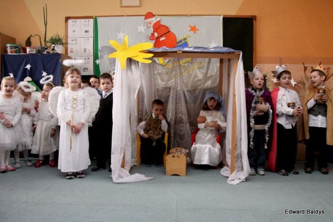 Jasełka dla babci i dziadka w Kątach (zdjęcia)