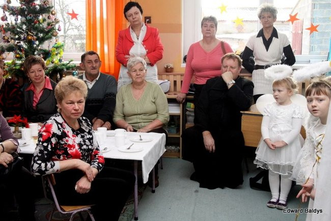 Jasełka dla babci i dziadka w Kątach (zdjęcia)