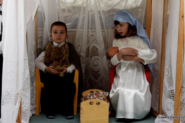 Jasełka dla babci i dziadka w Kątach (zdjęcia)