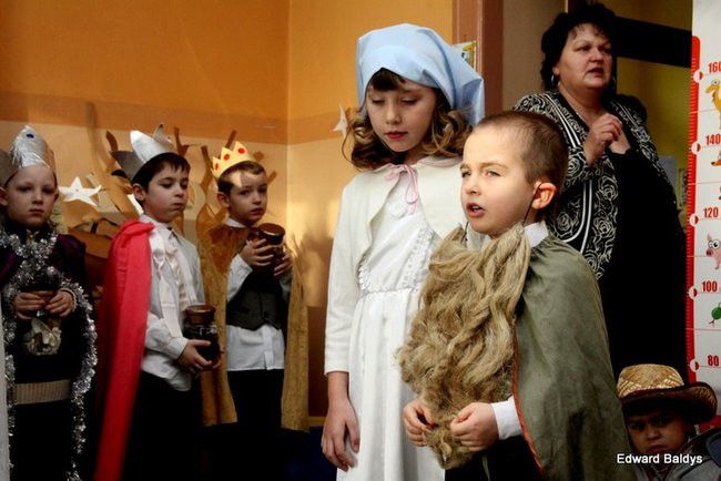 Jasełka dla babci i dziadka w Kątach (zdjęcia)