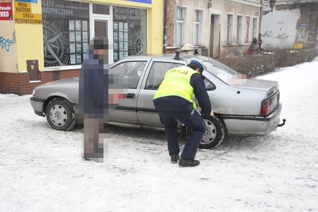 Taksówką w kobietę (zdjęcia)