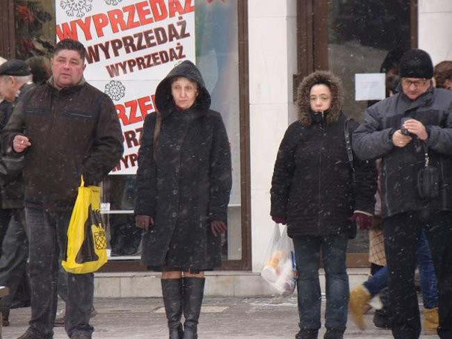 Wojskowa parada na rynku (zdjęcia)