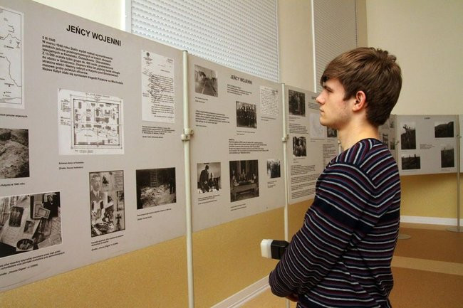 Ta wystawa to lekcja historii (zdjęcia)