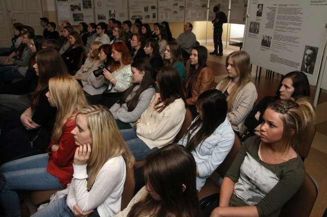 Ta wystawa to lekcja historii (zdjęcia)