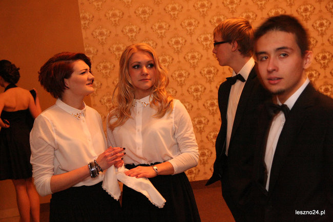 Studniówkowe szaleństwo I LO (zdjęcia)