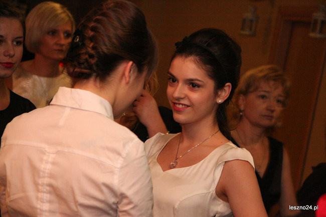 Studniówkowe szaleństwo I LO (zdjęcia)