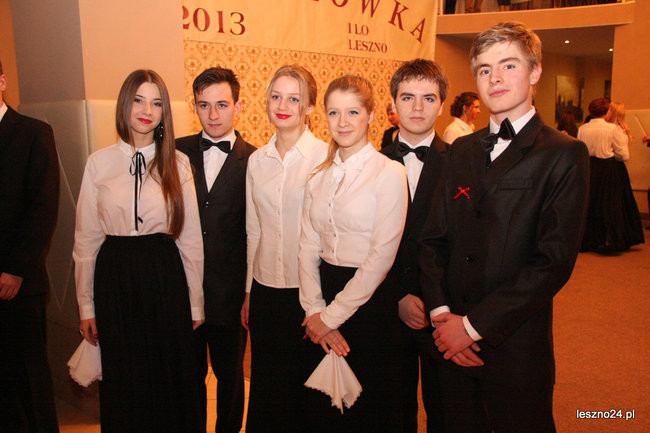 Studniówkowe szaleństwo I LO (zdjęcia)