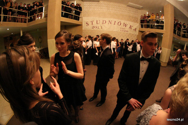 Studniówkowe szaleństwo I LO (zdjęcia)