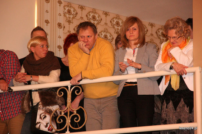 Studniówkowe szaleństwo I LO (zdjęcia)