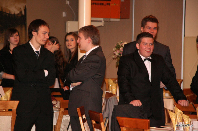 Studniówkowe szaleństwo I LO (zdjęcia)