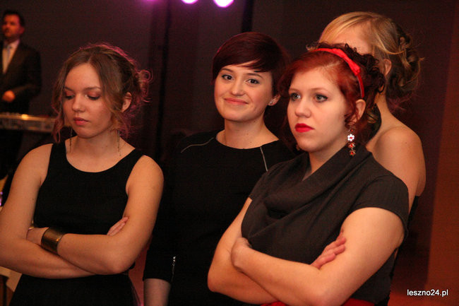 Studniówkowe szaleństwo I LO (zdjęcia)