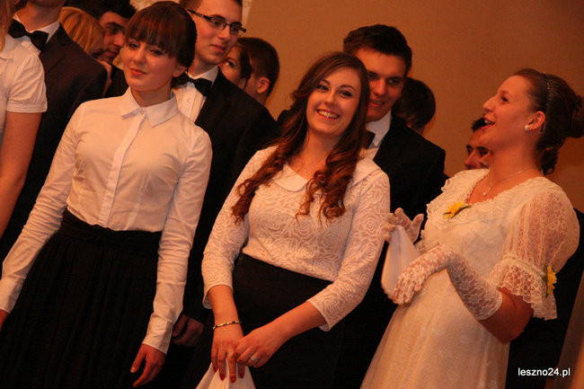 Studniówkowe szaleństwo I LO (zdjęcia)