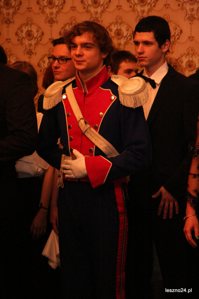 Studniówkowe szaleństwo I LO (zdjęcia)