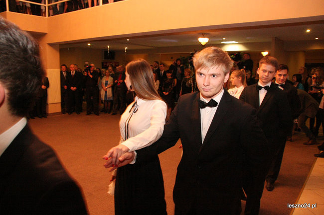 Studniówkowe szaleństwo I LO (zdjęcia)