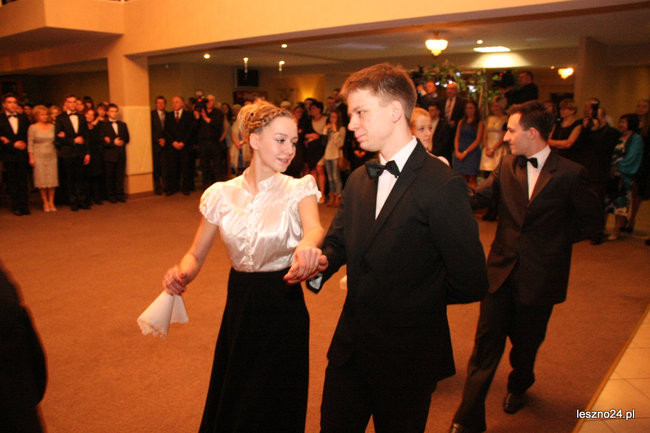 Studniówkowe szaleństwo I LO (zdjęcia)