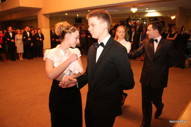 Studniówkowe szaleństwo I LO (zdjęcia)