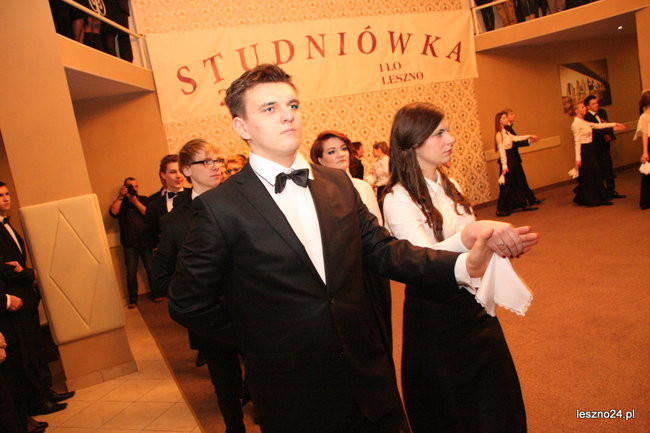 Studniówkowe szaleństwo I LO (zdjęcia)