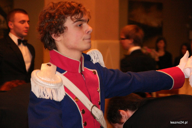 Studniówkowe szaleństwo I LO (zdjęcia)