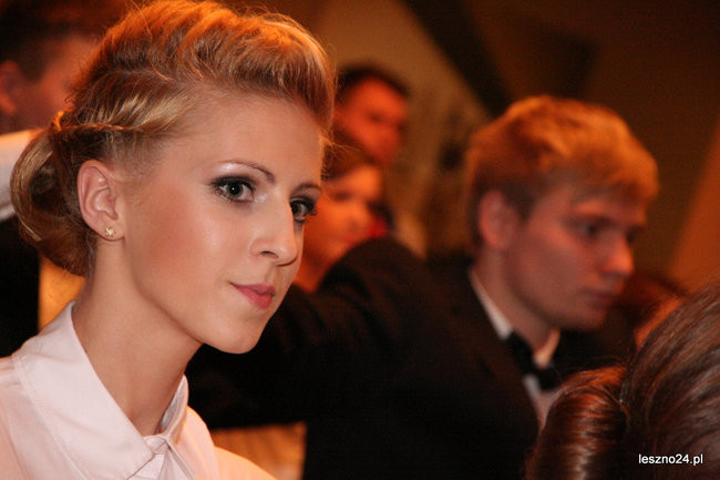 Studniówkowe szaleństwo I LO (zdjęcia)