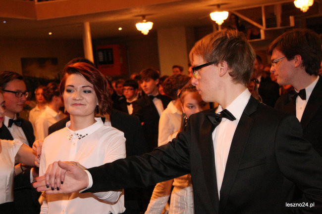 Studniówkowe szaleństwo I LO (zdjęcia)