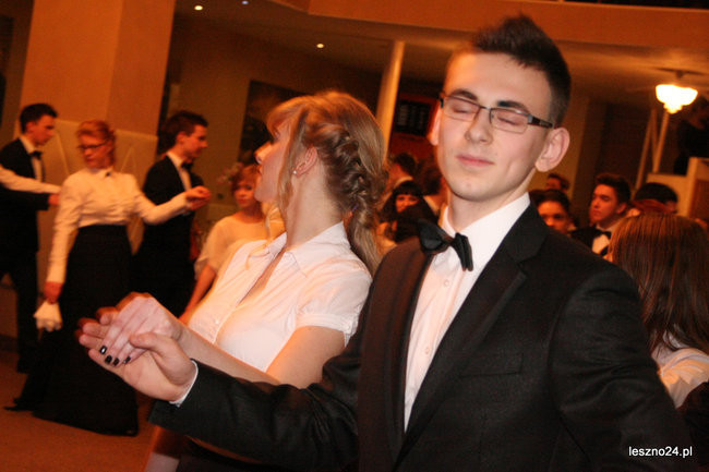 Studniówkowe szaleństwo I LO (zdjęcia)