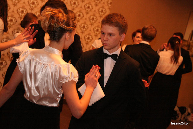 Studniówkowe szaleństwo I LO (zdjęcia)