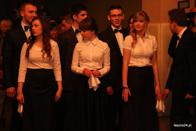 Studniówkowe szaleństwo I LO (zdjęcia)