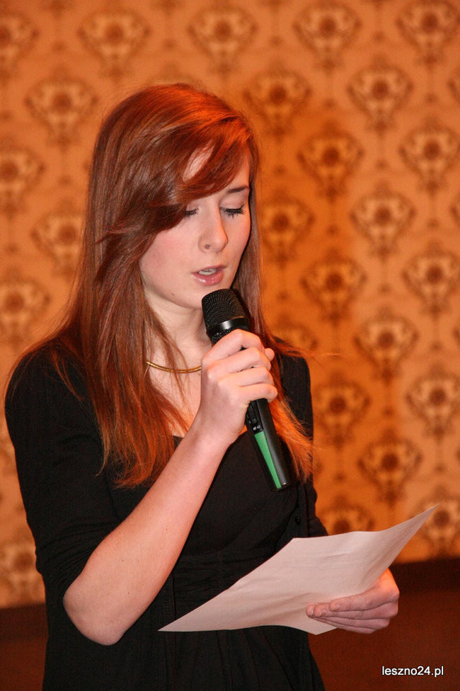 Studniówkowe szaleństwo I LO (zdjęcia)