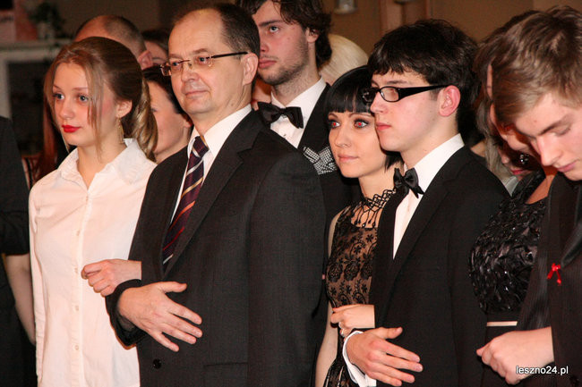 Studniówkowe szaleństwo I LO (zdjęcia)