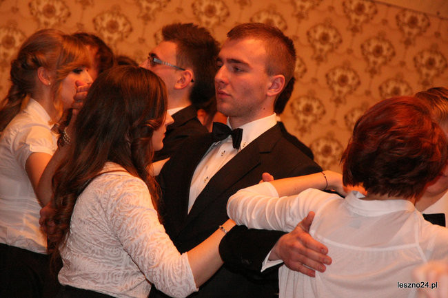 Studniówkowe szaleństwo I LO (zdjęcia)