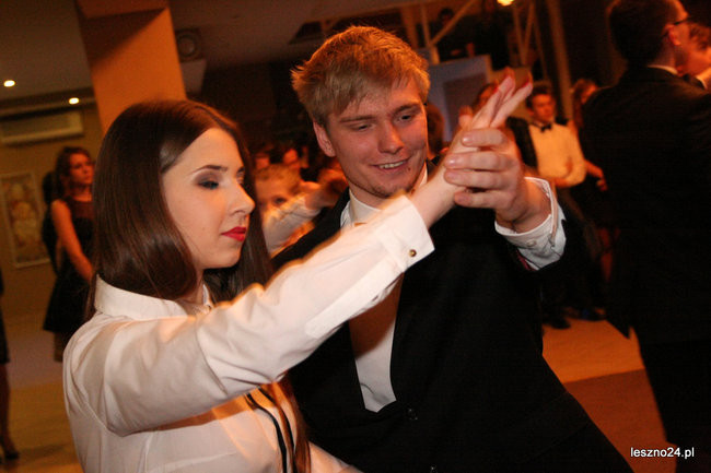 Studniówkowe szaleństwo I LO (zdjęcia)