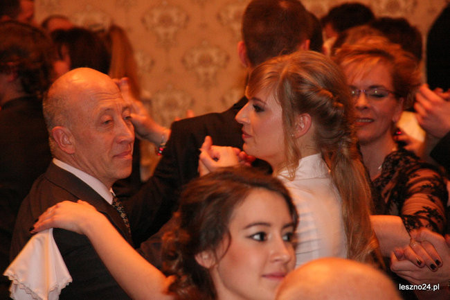 Studniówkowe szaleństwo I LO (zdjęcia)