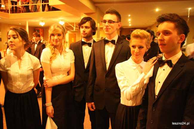 Studniówkowe szaleństwo I LO (zdjęcia)