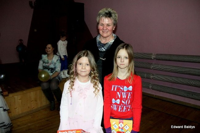 Dziecięcy karnawał w Wojnowicach (zdjęcia)