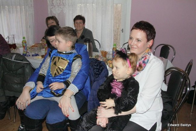 Dziecięcy karnawał w Wojnowicach (zdjęcia)