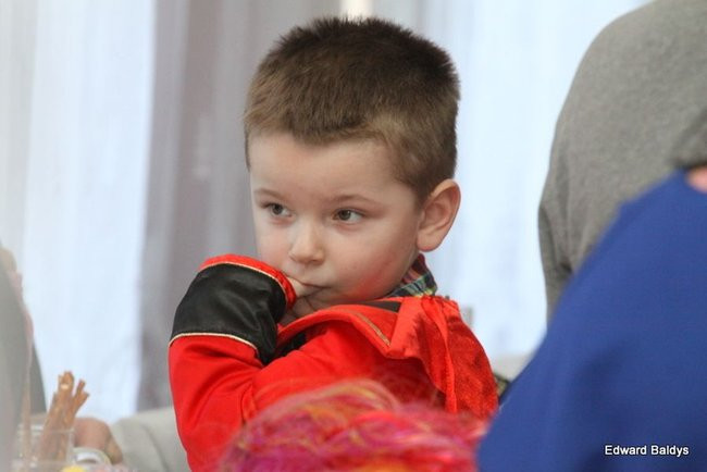 Dziecięcy karnawał w Wojnowicach (zdjęcia)