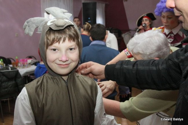 Dziecięcy karnawał w Wojnowicach (zdjęcia)