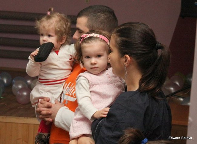 Dziecięcy karnawał w Wojnowicach (zdjęcia)