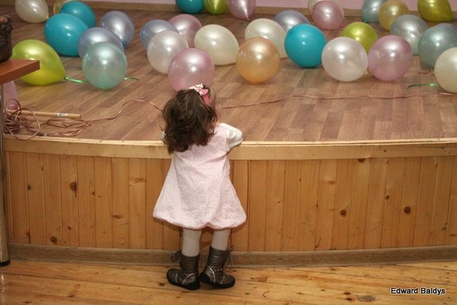 Dziecięcy karnawał w Wojnowicach (zdjęcia)