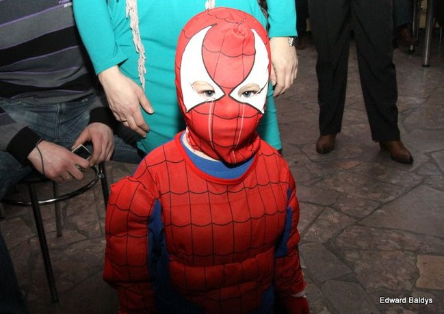 Dziecięcy karnawał w Wojnowicach (zdjęcia)