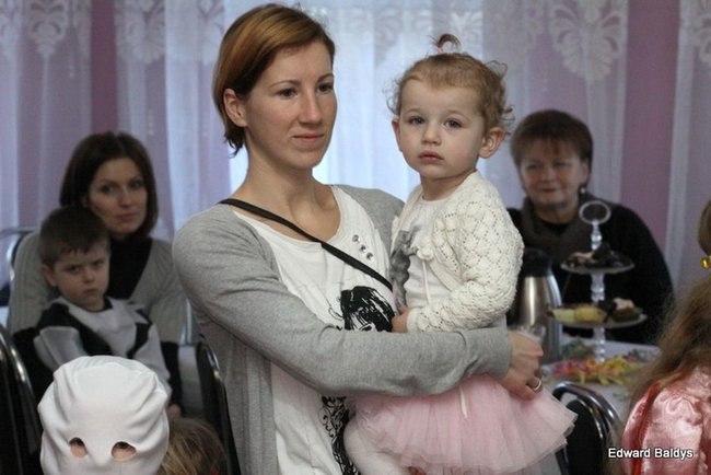 Dziecięcy karnawał w Wojnowicach (zdjęcia)