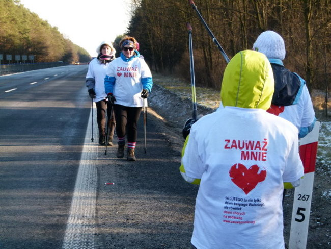 Proszą o wyrozumiałość dla chorych (zdjęcia)